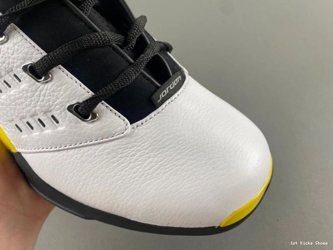1st Kicks Shoes FJ0395-100 17 Jordan Lightning Low Air 0731